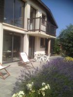 Maison sur la colline cheminée WIFI proche Thermes - Chambres d’hôtes