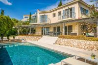 Kaminia Beach Villa - B&B Ratzaklí