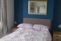 Camera Matrimoniale con Balcone e Vista Mare