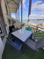 B&B Le Croisic - Charmant Studio en duplex esprit loft avec balcon vue mer, et piscine extérieure - Bed and Breakfast Le Croisic