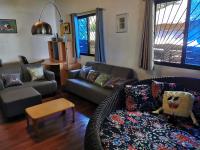 3-Bedroom Beach House at Glamping Dome Beach Resort - Chambres d’hôtes
