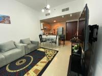 B&B Ajman City - Lovely 1-bedroom Apartment with free Parking on premises - Bed and Breakfast Ajman City