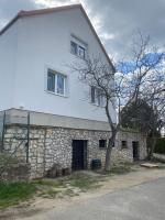 Ubytování Pod Mezu - B&B Hlohovec