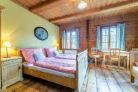 Chambre Triple avec Salle de Bains Privative