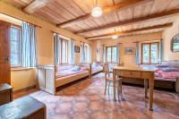 Chambre Familiale avec Salle de Bains