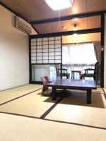 Japanese-Style Room - Smoking