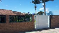 Casa de praia/campo com piscina e gramado - B&B