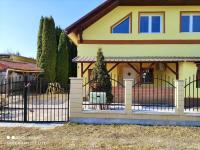 Csalogány Apartman - B&B