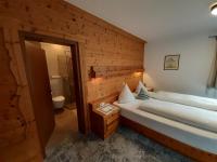 Standaard Driepersoonskamer met Douche