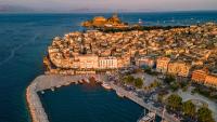 Mouragia Loft - Waterfront Old Corfu Town - Bed and Breakfast Grevedianá