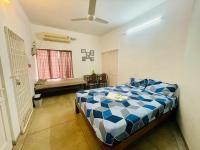 Dreibettzimmer mit Balkon