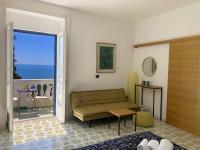 Deluxe Double Room with Balcony and Sea View