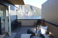 Fjord View Apartment - Chambres d’hôtes Stranda