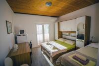 Habitación Triple con balcón