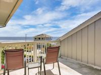 Pelican Perch - 3rd floor views of the ocean and marsh - perfect for wildlife viewing, condo - B&B Carolina Beach