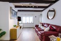 Sunshine Cottage by Happy Sunshine Stay - Ferienwohnung Golborne