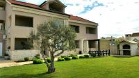 Family friendly apartments Kim - by TA Leut Agency - B&B