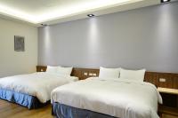 Camera Quadrupla Luxury