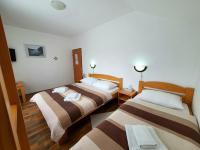 Triple Room with Private External Bathroom