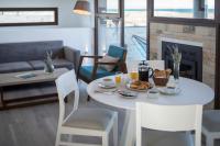 Chocón Medio Suites - B&B
