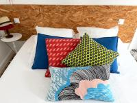 Estudio con vistas al jardín