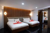 Familiensuite mit Balkon