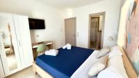 Double Room with Balcony and Sea View