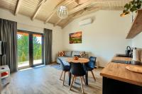 Słoneczna Solina Bóbrka Domek Zając - Chambres d’hôtes Solina