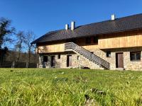 Apartamento con balcón