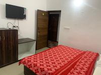 B&B Katra - Saatvik Homestay - Bed and Breakfast Katra