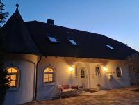 B&B Nüdlingen - GardenView Apartments & Suites bei Bad Kissingen - Bed and Breakfast Nüdlingen