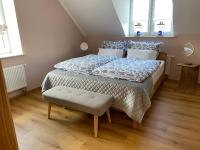 Schöne drei Raumwohnung. Hell,stilvoll, gemütlich. - Bed and Breakfast Borna