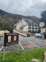 Studio Confortable style Chalet, Saint Lary Soulan centre village, 6 nuits minimum - B&B