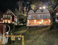 Chalé lindo em um condomínio top! - B&B Domingos Martins