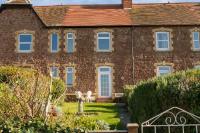 B&B Watchet - Harbour View Cottage - Bed and Breakfast Watchet