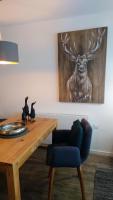 Maurers Schlierseetraum 6, Studio 455 mit 42 qm neu renoviert, Erdgeschoss mit eingezäunter Terrasse in ruhiger Lage am Kirchbichlweg 8 - B&B