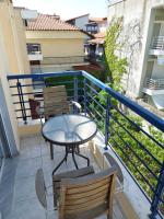 One Bedroom Apartment