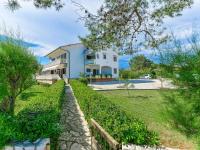 Apartment on Vir Island near Sandy Beaches - Chambres d’hôtes Vir