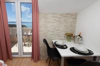 Apartments Rasic - Bed and Breakfast Makarska
