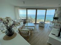 PINEA Apartments Pobierowo z niesamowitym widokiem na morze oraz jacuzzi w wybranych apartamentach - B&B Pobierowo