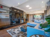 650 metros, Rua Coberta Centro/Villa Verde 402A - B&B