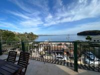 Votsalo Pool Apts - B&B