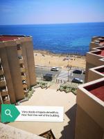 Beachfront modern and spacious apartment - B&B