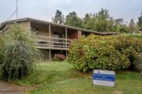 Freycinet Cottage 1 – Bluestone - B&B Coles Bay