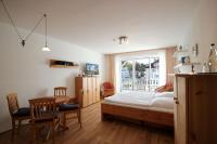 Haus Ostseeluft by Rujana - B&B Ostseebad Baabe