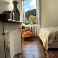 Camera Matrimoniale con Vista Giardino