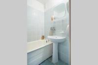 Cozy private room in a three room apartment Free parking Feel like at home - Chambres d'hôtes Vilnius