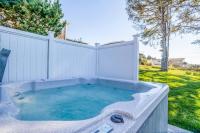 High Tides Beach House - B&B