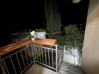 אל מול חרמון- דירה באווירה כפרית עם נוף לחרמון - Bed and Breakfast She’ar Yashuv