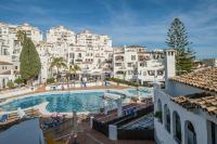 Freshly renovated, modern penthouse Pueblo Evita! - B&B Benalmádena